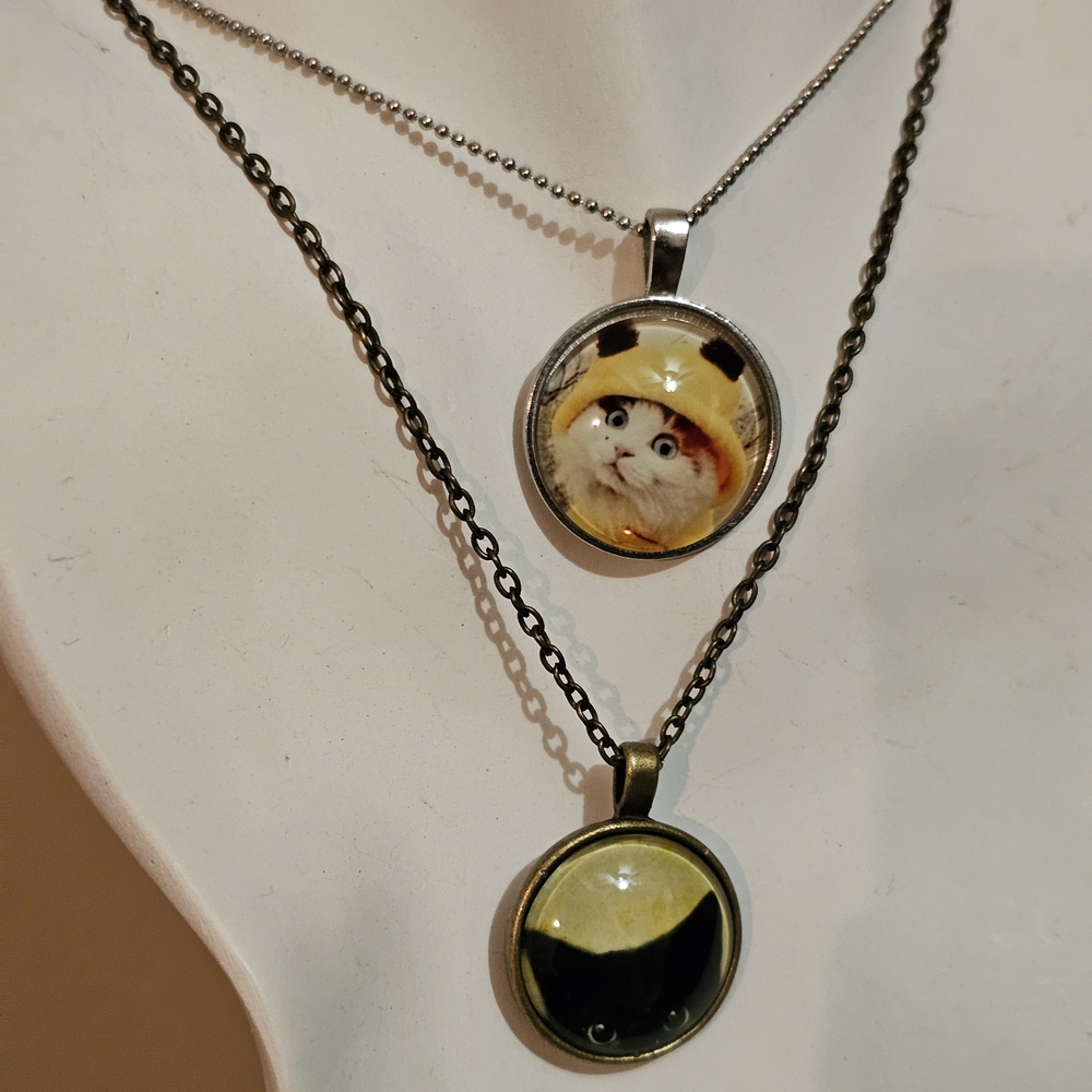 Charming Cat Pendant Necklace Set - Silver and Black